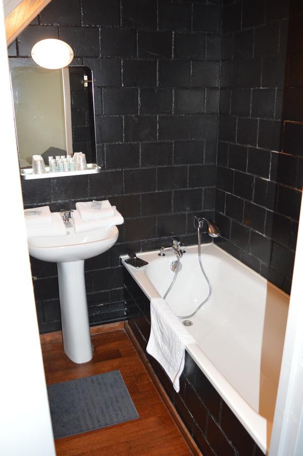 La Maison D'Hoursentut Hotel Кампан Екстериор снимка